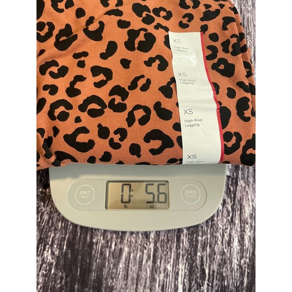 Wild Fable Womens Leopard Print High Rise Leggings Brown Size XS Compression - Picture 4 of 4